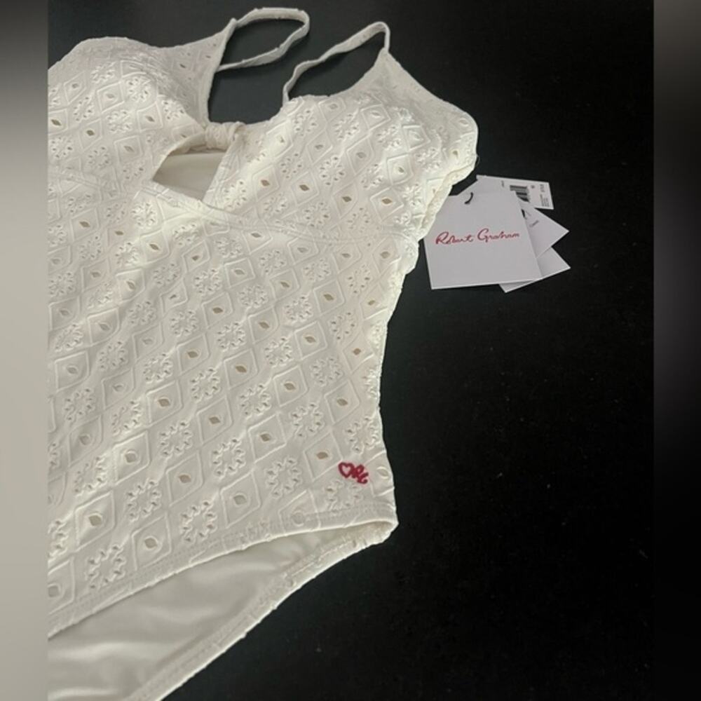 NEW ROBERT GRAHAM HIGH QUALITY IVORY EYELET ONE PIECE SWIMSUIT SZ 10